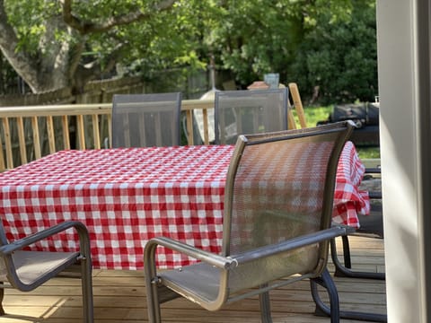 Out Door Eating Area