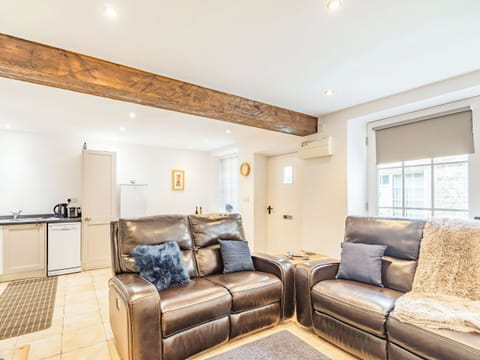 Open plan living space | Claro Cottage - Stables Retreats, Pateley Bridge, near Harrogate