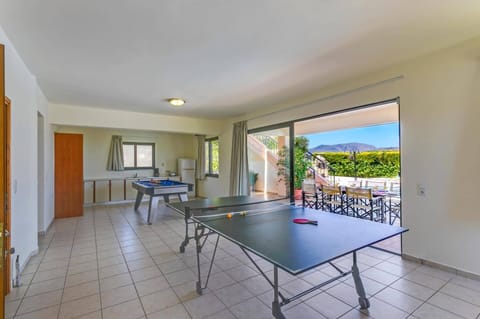 Villa Margarita Exi image