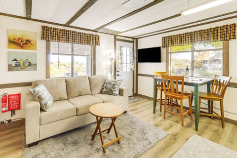 Cottonwood Vacation Rental | 1BR | 1BA | Step to Enter | 350 Sq Ft