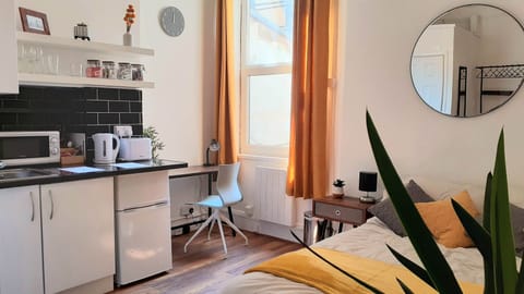 Ninian Studio (1)