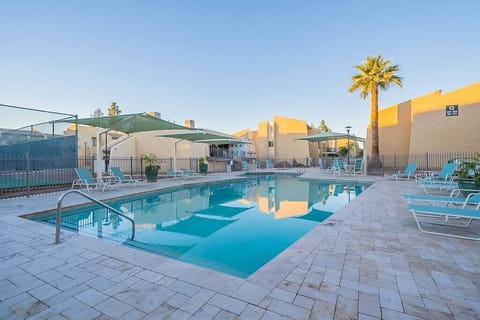 Community pool