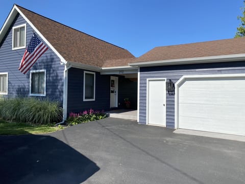 Charming Front...walking distance to all that Elk Rapids has to offer!