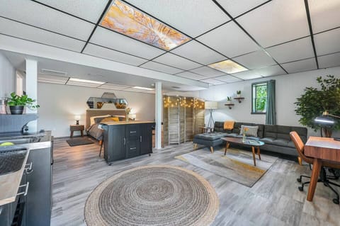 All you need in one spacious studio!