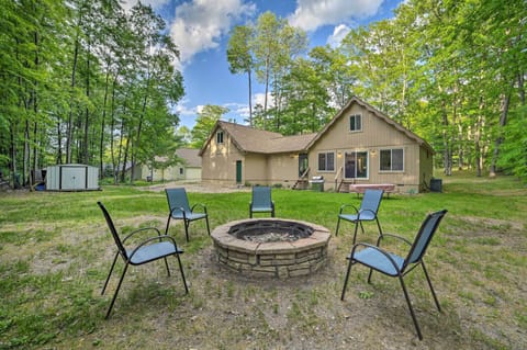 Roscommon Vacation Rental | 3BR | 1.5BA | 3 Stairs Required to Enter