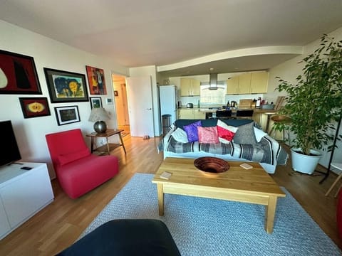 Living space with kitchen 