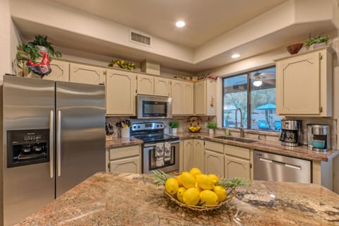 Your chef will love prepping and serving gourmet cuisine in our modern and well stocked kitchen.