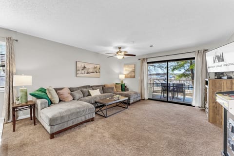 Branson condo with walk out patio - stairs to enter the front door.