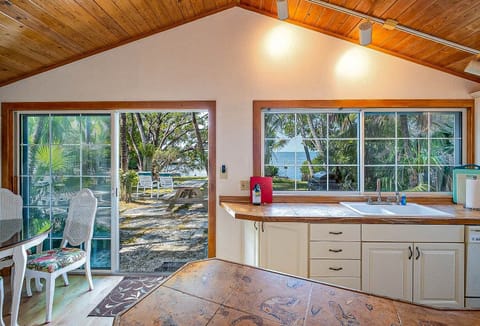 Coconut Club House Kitchen and Dining Room