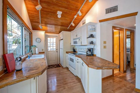 Coconut Club House Kitchen