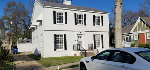 Private entrance to upstairs unit. Free on-property parking slab