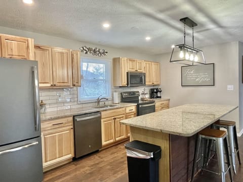 Fantastic countertops for cooks & bakers.