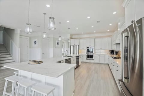 The chef in the family will absolutely love this fantastic updated kitchen.