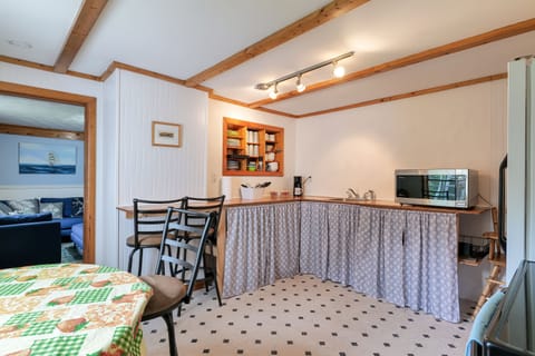 Large open kitchen area