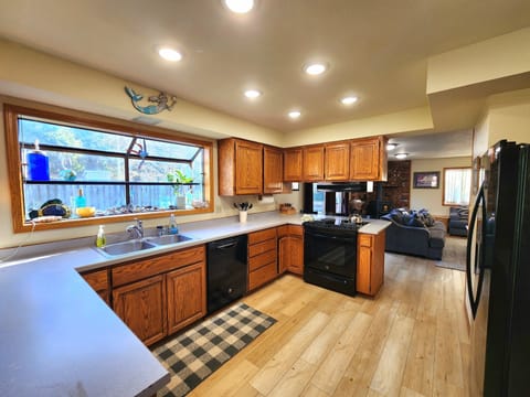 Spacious Kitchen