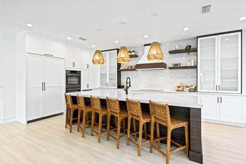 Kitchen Island Seating