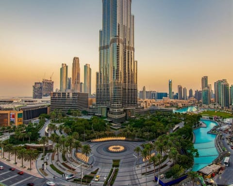 Breathtaking View: Immerse yourself in stunning skyline vistas right from your window!