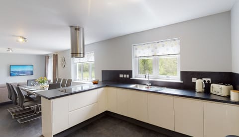 Modern kitchen and open plan diner