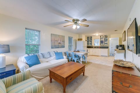 Living Room | Queen Sleeper Sofa | Smart TV