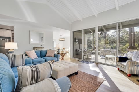 Living room with flatscreen tv