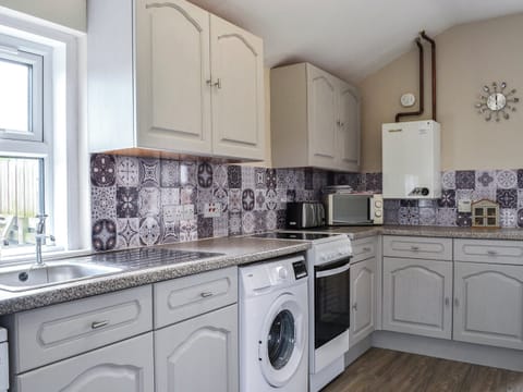 Kitchen | Bogrie Country Cottage, Annan, Dumfries