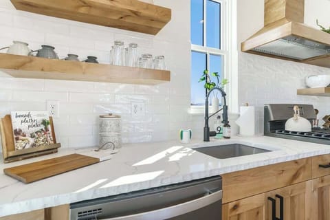 So many amenities, so little time to use them all! We welcome you to make yourself at home!!