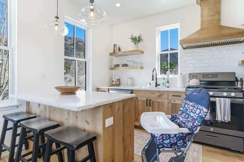 In this upstairs unit, we provide you with a high chair and pack n play for your littles! So feel free to bring them along!