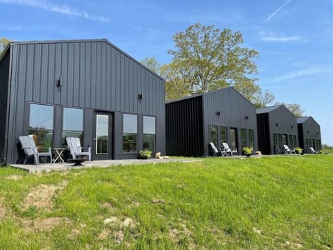 98f930c6 f82a 4400 8505 bec16cd02d54