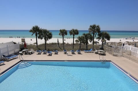 Community Beach pool