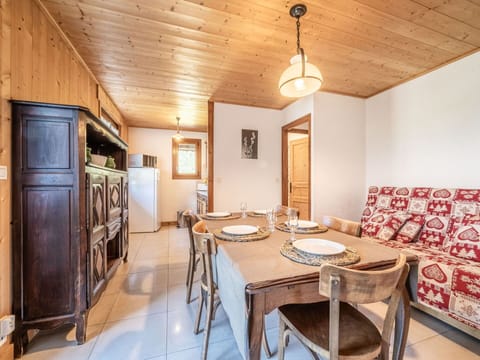 Furniture, Table, Property, Cabinetry, Chair, Wood, Lighting, Interior Design, Floor, Flooring