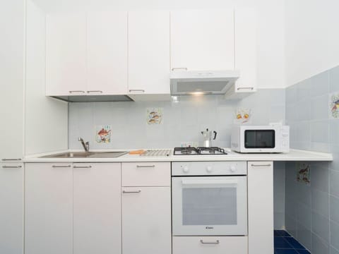 Furniture, Property, Comfort, Azure, Wood, Textile, Building, Interior Design, Bed Frame, Bed