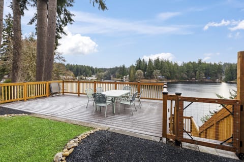 Incredible Lake Views Everyday of the Year.