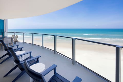 Max-Beach-Resort-Ocean-Condo-Balcony-1