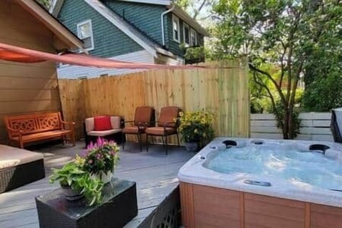 142cdb08 c56e 4bc7 8626 019845e15fa2