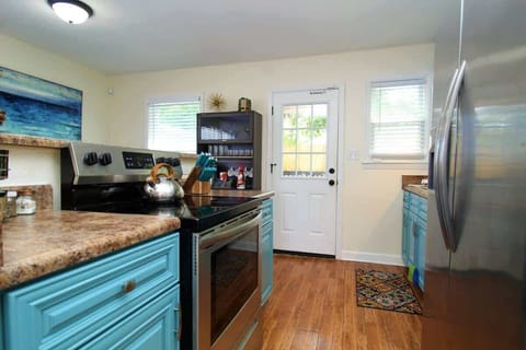 Cook in the full stove and oven. 