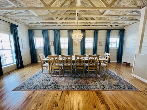 Gunters Loft Dinning Area