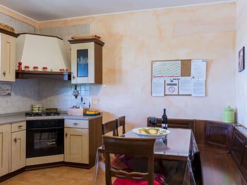 Cabinetry, Furniture, Countertop, Property, Kitchen Sink, Sink, Tap, Building, Wood, Interior Design