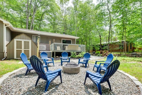 Gouldsboro Vacation Rental | 3BR | 2BA | 1,100 Sq Ft | 3 Stairs to Enter