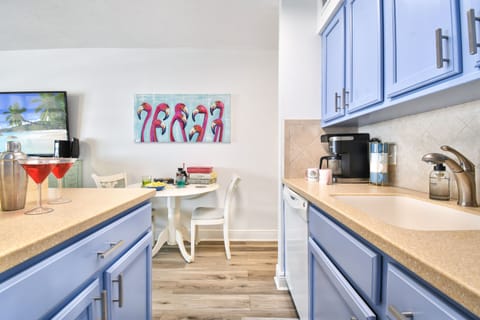 Our kitchen has everything you need to prepare a meal for your family.