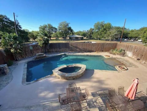 for sport or lounging the pool is great, spa bubbles but no heat