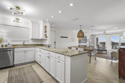 Needle Rush B11 - Perdido Key, FL - Signature Properties