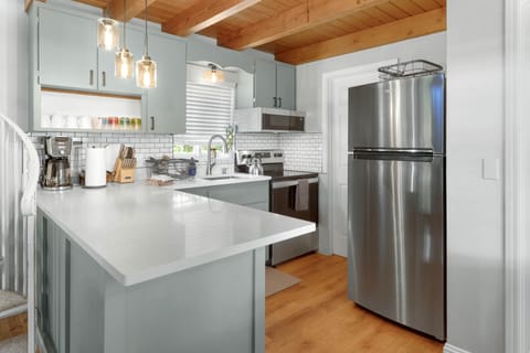 Kitchen with all the amenities including a Ninja Coffee Maker