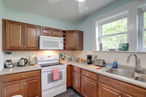 Kitchen | Cooking Basics | Dishwasher | Coffee Maker