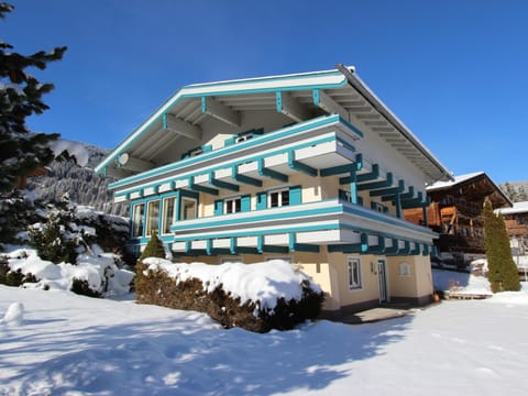 Holiday Home Exterior [winter]