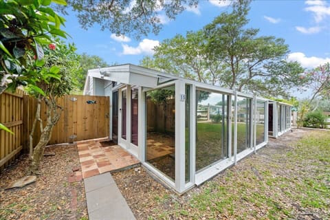 Your beautiful unit looks and feels like Florida with the oak trees, and palm trees. With a very short stroll to the beach!