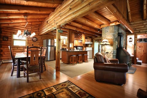 Entering Peaceful Moose look to the left & be amazed at the beauty of the logs!