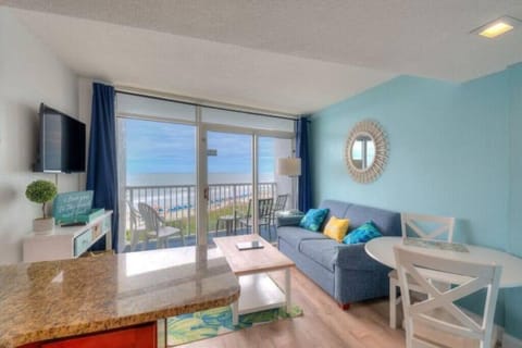 Living Space: Perfect for relaxing after spending time at the beach