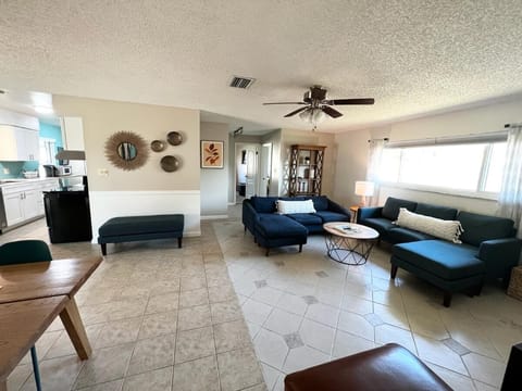 Spacious Living Room