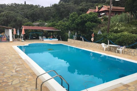 Holiday Home Swimming Pool