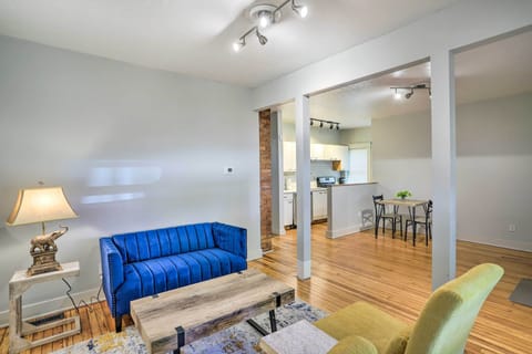 Cleveland Vacation Rental | 2BR | 1BA | 5 Stairs to Access | 1,000 Sq Ft